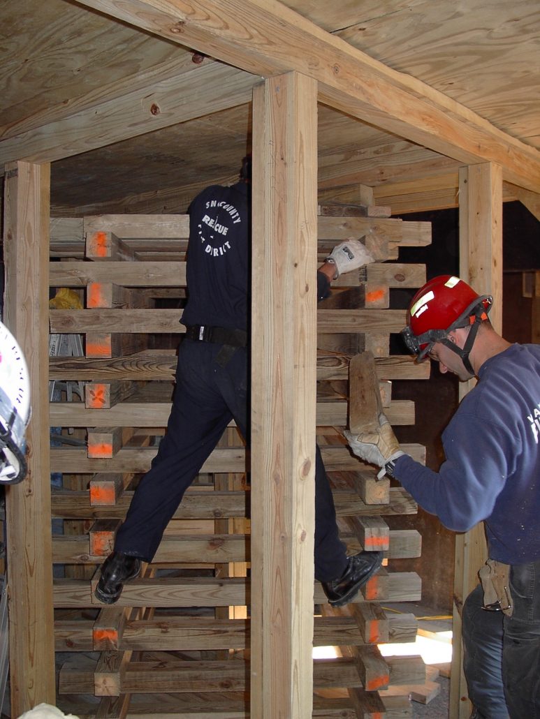 Structural Collapse School 2002 (33)